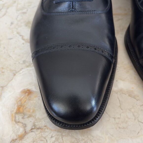 Bally Cap Toe Leather Oxfords Mint Condition $2,050 New - Picture 5 of 16